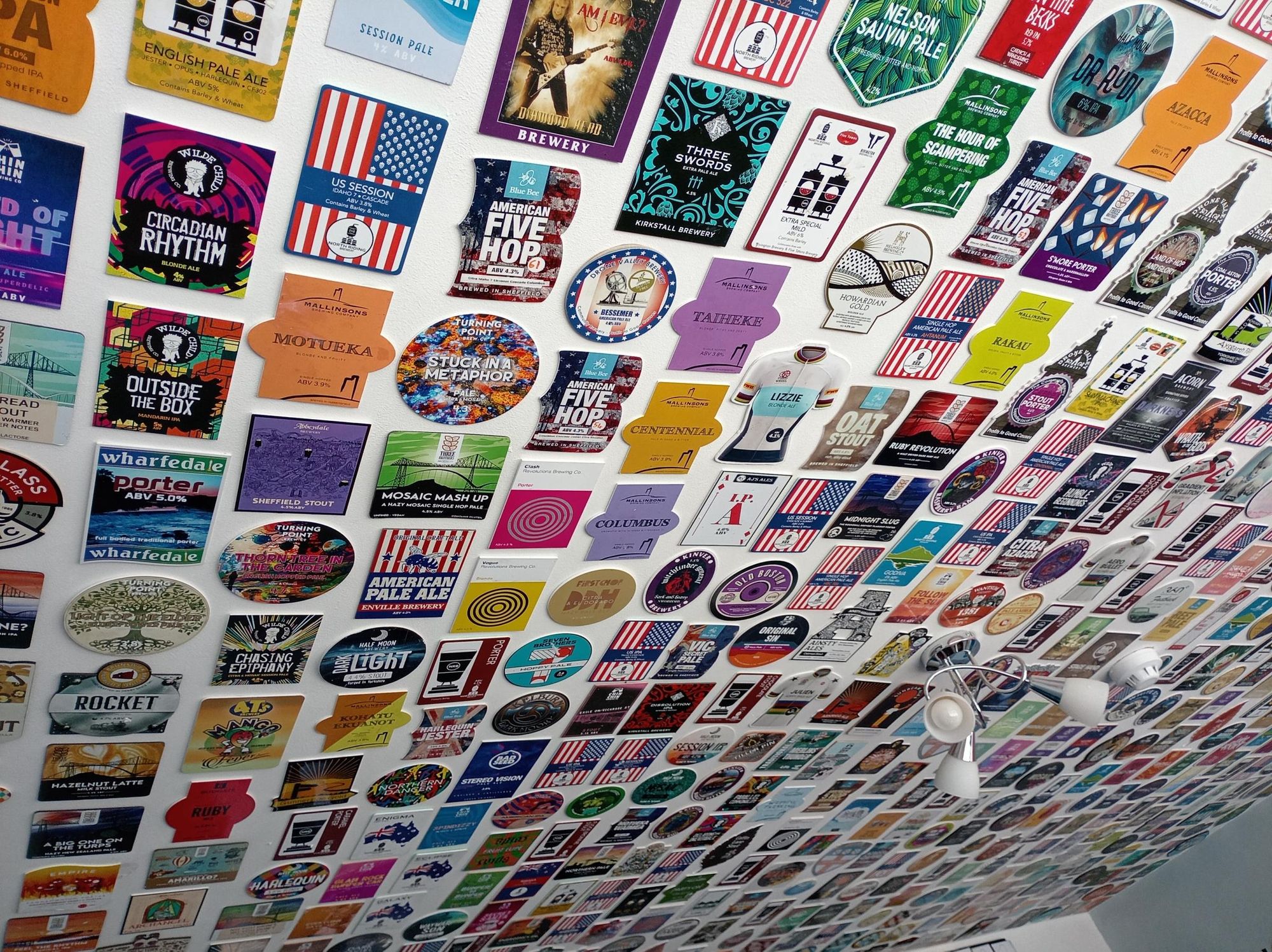 Small collection of the pump clips on the ceiling.. Published on 12-07-2026
